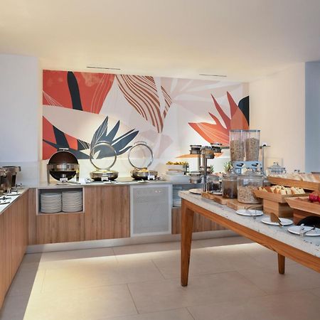 Hilton Garden Inn La Romana Bagian luar foto