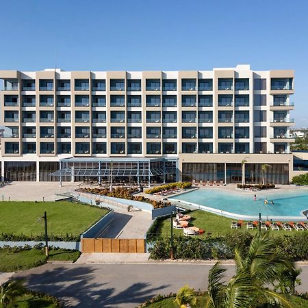 Hilton Garden Inn La Romana Bagian luar foto